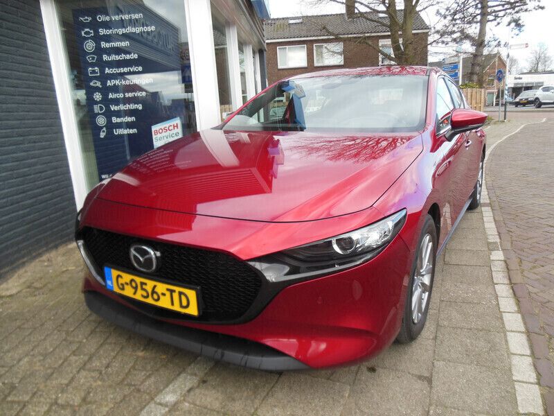 Rood Gebruikt 2019 Mazda 3 Comfort Hatchback | € 21.450 (Eerlijke prijs) - Afbeelding 1/4