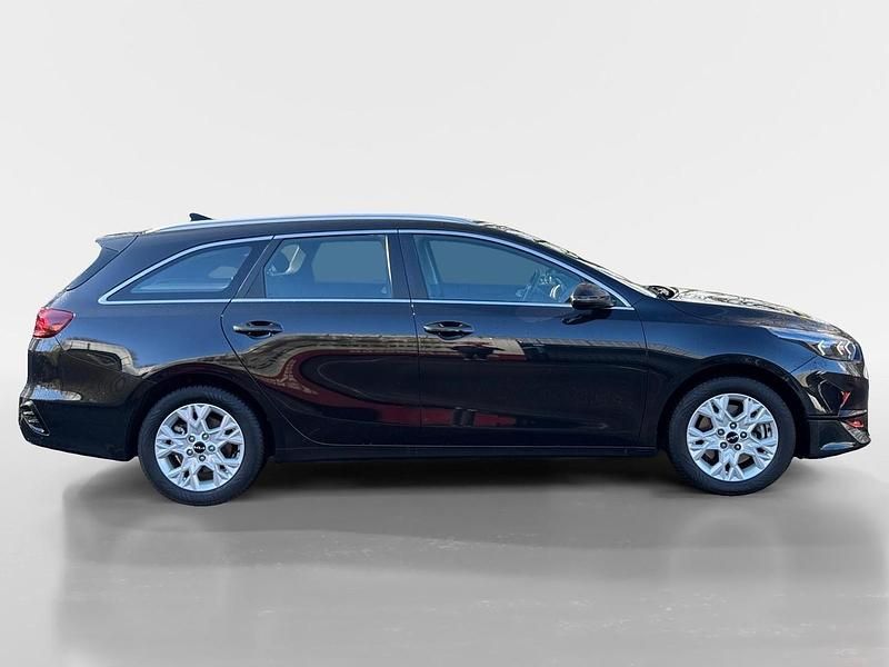 Occasion Kia Ceed Sportswagon 140 PK (102 kW) 2024 Zwart Stationwagen