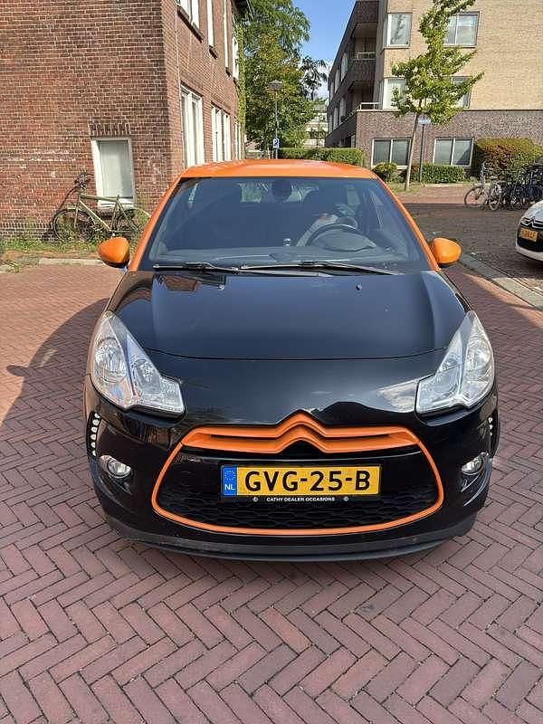 Zwart Gebruikt 2013 Citroën DS3 Hatchback | € 5.950 (Eerlijke prijs) - Afbeelding 1/4