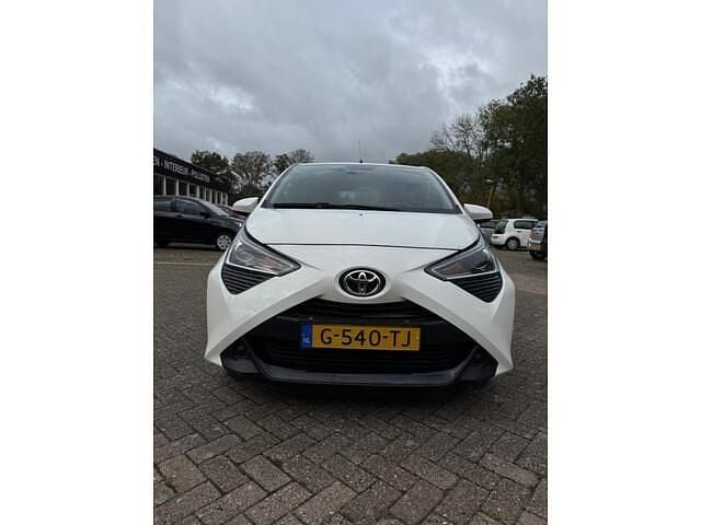 Occasion Toyota Aygo X-play 72 PK (52 kW) 2019 Wit Hatchback