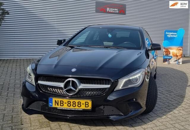 Zwart Gebruikt 2016 Mercedes CLA180 Ambition Sedan | € 16.450 (Eerlijke prijs) - Afbeelding 1/4