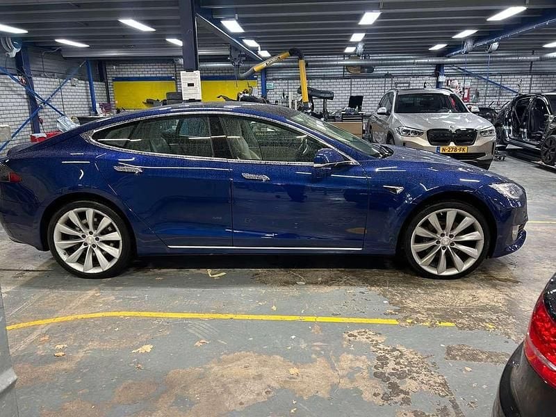 Blauw Gebruikt 2017 Tesla Model S Hatchback | € 20.000 (Super prijs) - Afbeelding 1/4