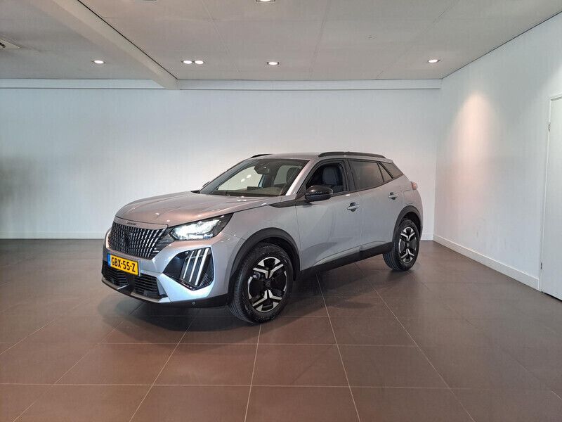 Grijs Gebruikt 2024 Peugeot 2008 Allure SUV | € 25.440 (Eerlijke prijs) - Afbeelding 1/4