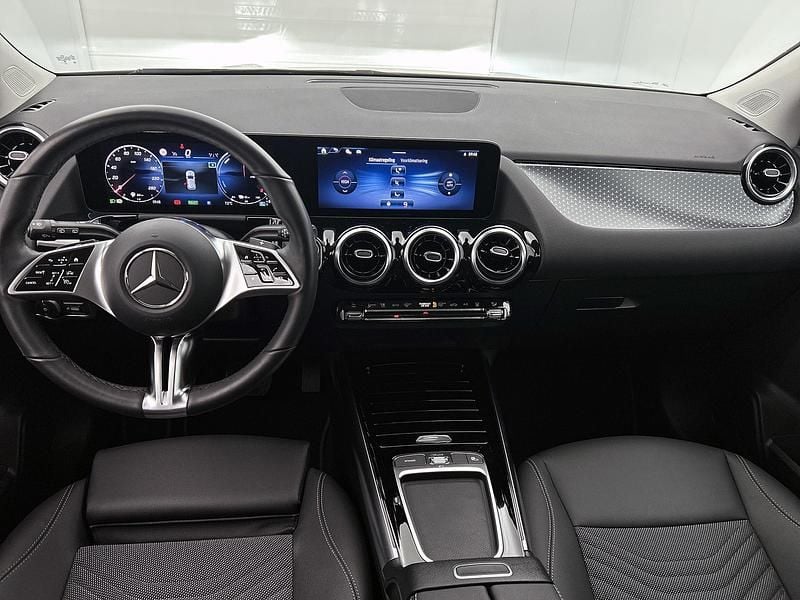 Occasion Mercedes GLA250 218 PK (160 kW) 2024 Wit SUV