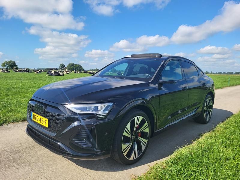 Occasion Audi Q8 Sportback e-tron 300 kW (409 PK) 2023 Zwart SUV
