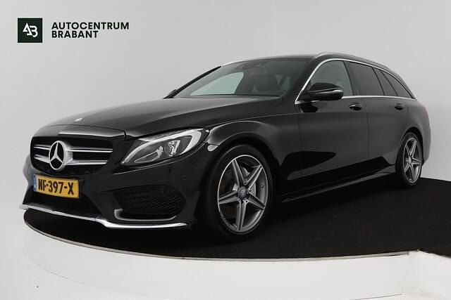 Zwart Gebruikt 2017 Mercedes C160 Sport Edition Coupé | € 12.945 (Eerlijke prijs) - Afbeelding 1/4