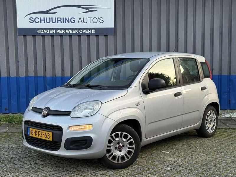 Grijs Gebruikt 2013 Fiat Panda Pop Hatchback | € 2.999 (Eerlijke prijs) - Afbeelding 1/4