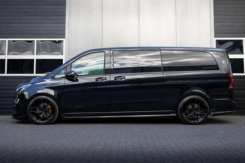 Occasion Mercedes V250 AMG 191 PK (140 kW) 2021 Zwart (metallic) MPV