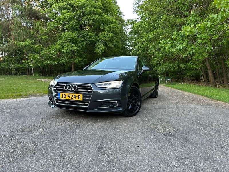 Gebruikt 2016 Audi A4 Sedan | € 16.950 (Iets duurder) - Afbeelding 1/4
