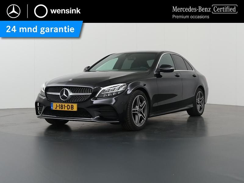 Zwart, metallic lak Gebruikt 2020 Mercedes C180 Business Sedan | € 28.850 (Eerlijke prijs) - Afbeelding 1/4