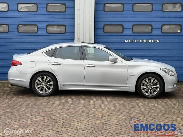 Occasion Infiniti M35h Premium 306 PK (225 kW) 2011 Grijs Sedan