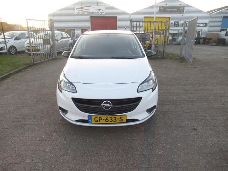 Occasion Opel Corsa Color Edition 90 PK (66 kW) 2015 Wit Hatchback