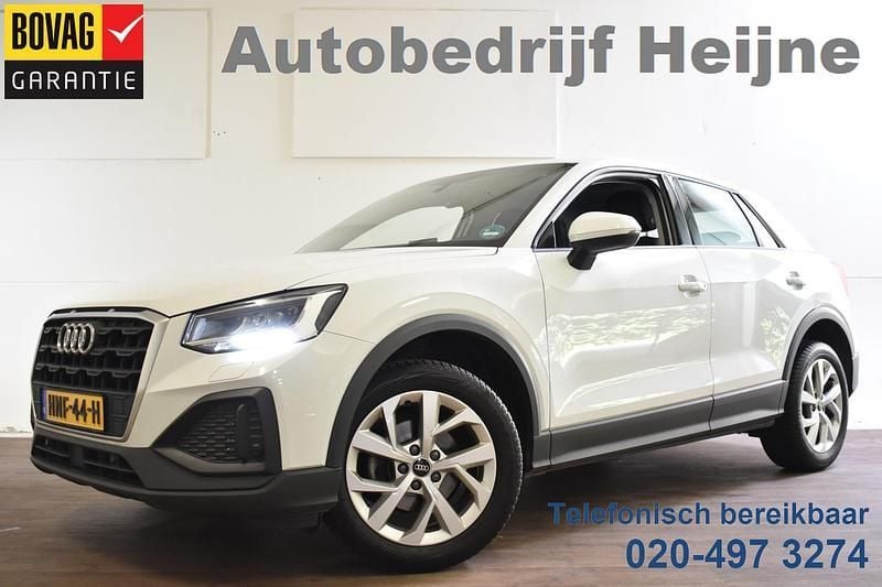 Wit Gebruikt 2023 Audi Q2 Proline SUV | € 23.945 (Eerlijke prijs) - Afbeelding 1/4