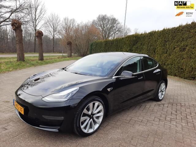 Zwart Gebruikt 2019 Tesla Model 3 Long Range Sedan | € 17.999 (Eerlijke prijs) - Afbeelding 1/4
