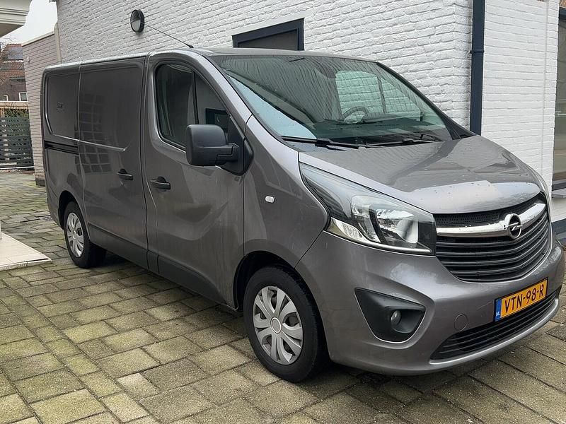 Occasion Opel Vivaro Edition 2018 Grijs (metallic) MPV