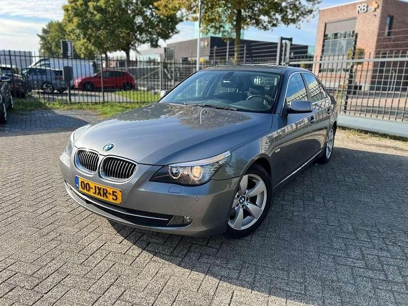 Occasion BMW 523 191 PK (140 kW) 2009 Grijs Sedan