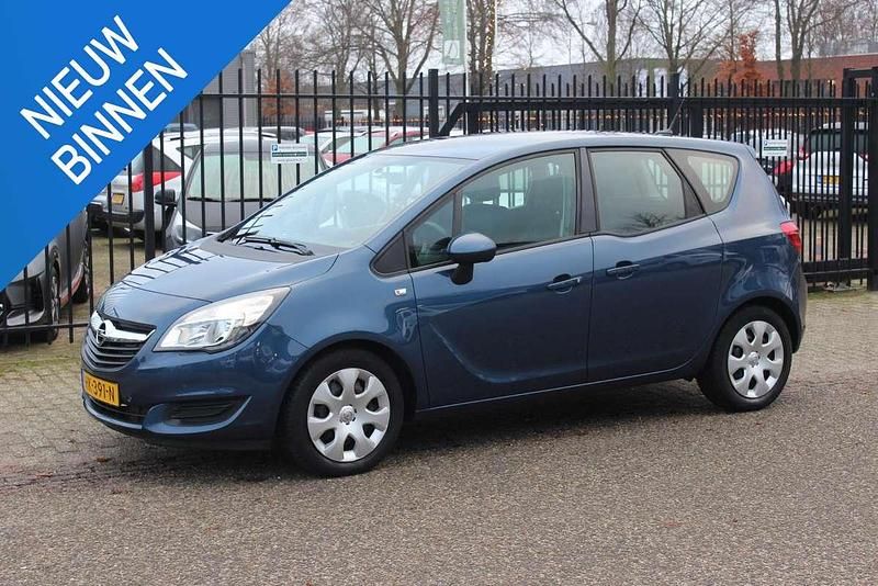 Blauw Gebruikt 2015 Opel Meriva Edition MPV | € 8.950 (Goede deal) - Afbeelding 1/4