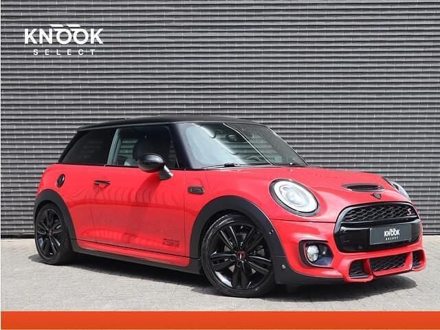 Rood Gebruikt 2016 Mini Cooper S Business Hatchback | € 19.445 (Duur) - Afbeelding 1/4