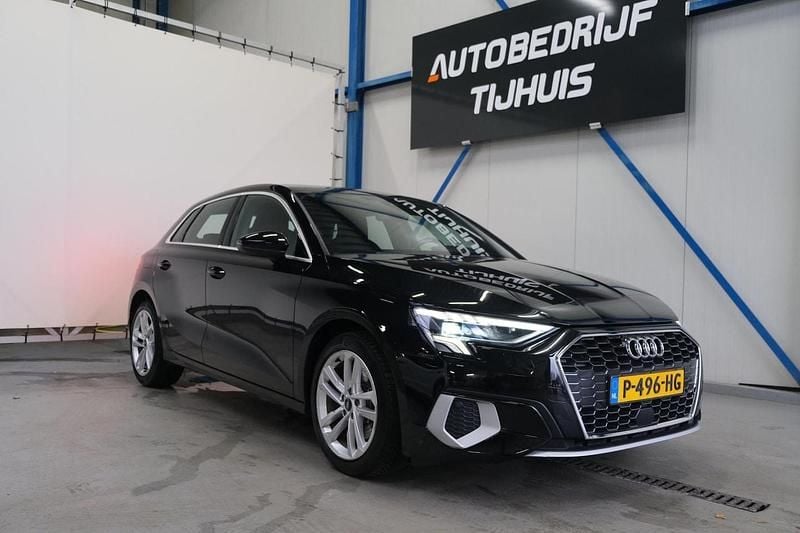 Occasion Audi A3 Sportback e-tron 110 PK (80 kW) 2022 Zwart Hatchback