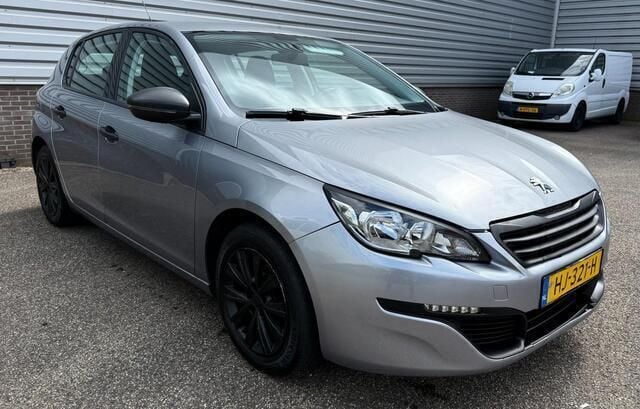 Grijs Gebruikt 2015 Peugeot 308 Access Hatchback | € 5.450 (Goede deal) - Afbeelding 1/4