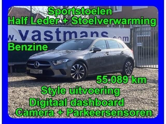 Grijs Gebruikt 2022 Mercedes A160 Style Hatchback | € 22.499 (Eerlijke prijs) - Afbeelding 1/4