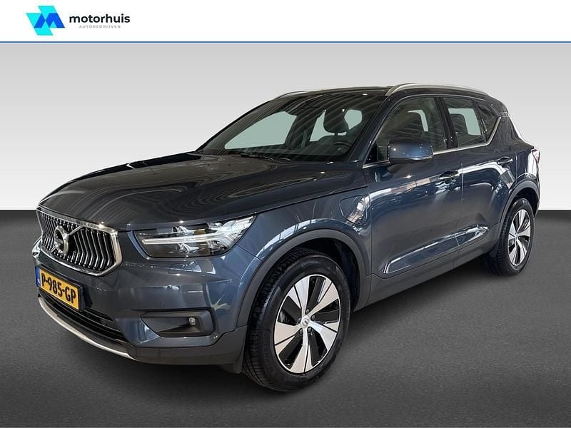 Blauw Occasion 2022 Volvo XC40 Inscription SUV | € 25.995 (Eerlijke prijs) - Afbeelding 1/4