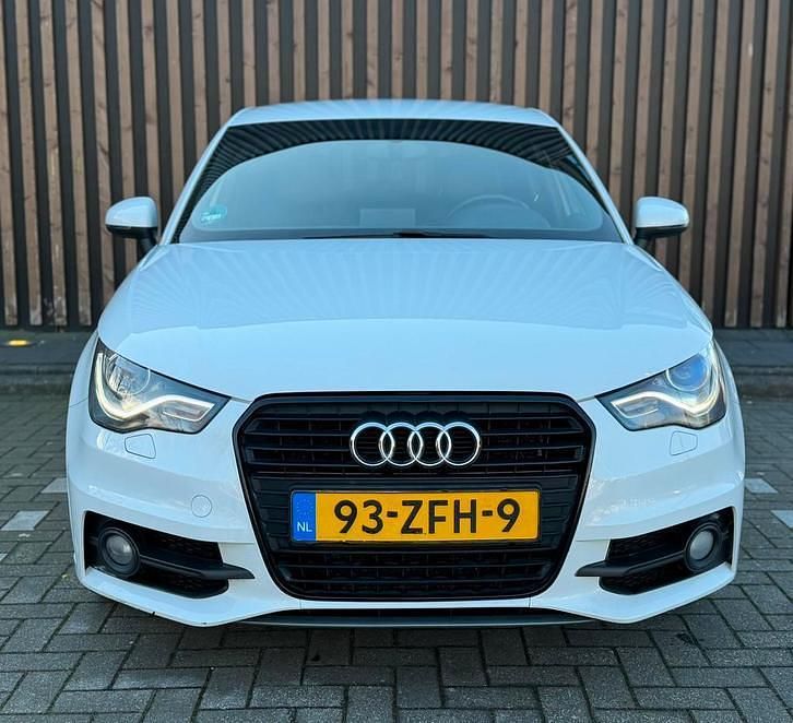 Occasion Audi A1 Sportback S-Line 85 PK (62 kW) 2012 Hatchback