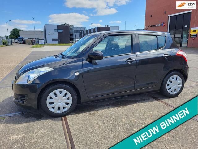 Zwart Gebruikt 2011 Suzuki Swift Comfort Hatchback | € 5.749 (Eerlijke prijs) - Afbeelding 1/4