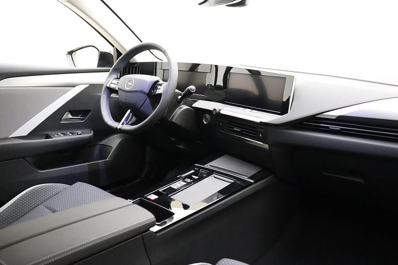 Nieuw Opel Astra GS Line 181 PK (133 kW) 2025 Zwart Hatchback