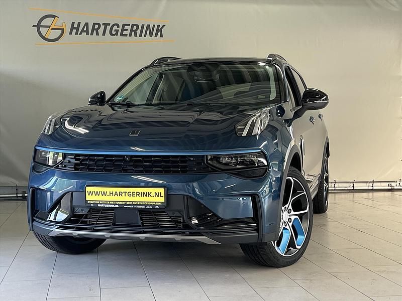 Blauw Gebruikt 2022 Lynk & Co 01 SUV | € 26.925 (Eerlijke prijs) - Afbeelding 1/3