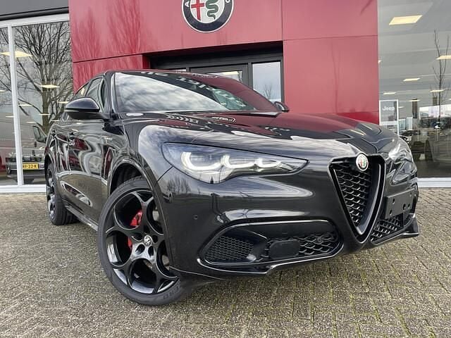 Occasion Alfa Romeo Stelvio Veloce 281 PK (206 kW) 2024 Zwart SUV