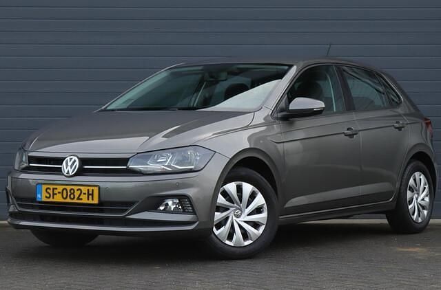 Grijs Occasion 2018 VW Polo Hatchback | € 14.950 (Eerlijke prijs) - Afbeelding 1/4