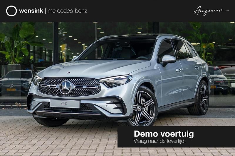 Zilver Occasion 2025 Mercedes GLC400d Sport Edition SUV | € 91.900 - Afbeelding 1/4