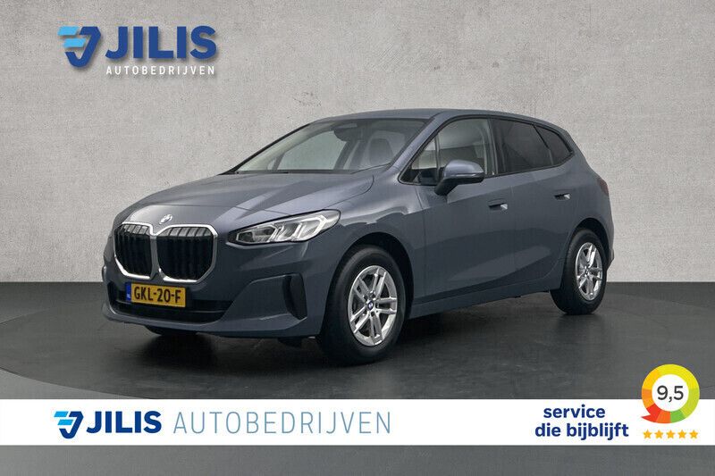 Grijs Nieuw 2024 BMW 218 Stationwagen | € 40.900 - Afbeelding 1/3