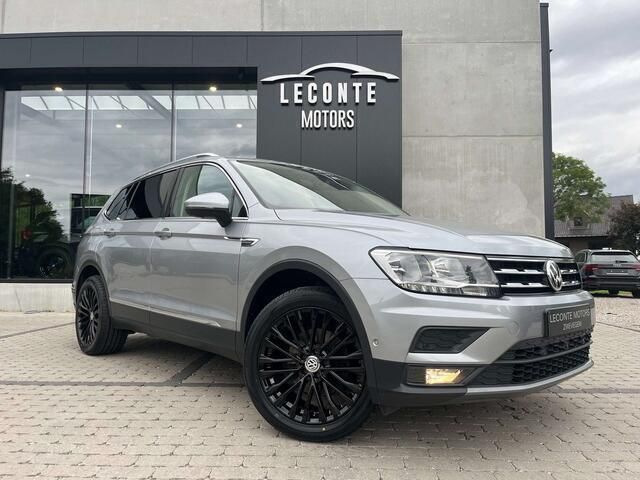Grijs Gebruikt 2019 VW Tiguan SUV | € 29.990 (Goede deal) - Afbeelding 1/4