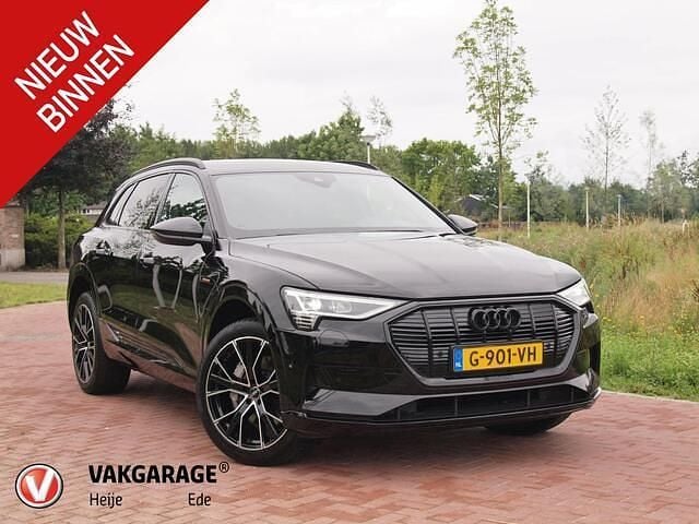 Zwart Gebruikt 2019 Audi e-tron Advanced Plus SUV | € 33.995 (Iets duurder) - Afbeelding 1/4