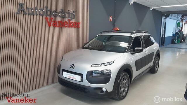 Grijs (metallic) Gebruikt 2016 Citroën C4 Business Class SUV | € 7.995 (Super prijs) - Afbeelding 1/4