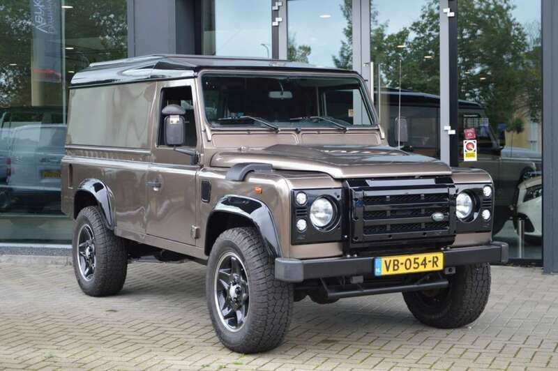 Occasion Land Rover Defender SE 122 PK (89 kW) 2013 Wit, andere lak SUV