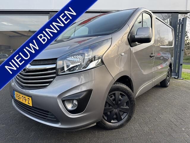 Grijs Gebruikt 2019 Opel Vivaro Sport MPV | € 11.950 (Super prijs) - Afbeelding 1/4