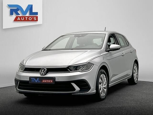 Grijs Gebruikt 2022 VW Polo Style Hatchback | € 16.900 (Goede deal) - Afbeelding 1/4