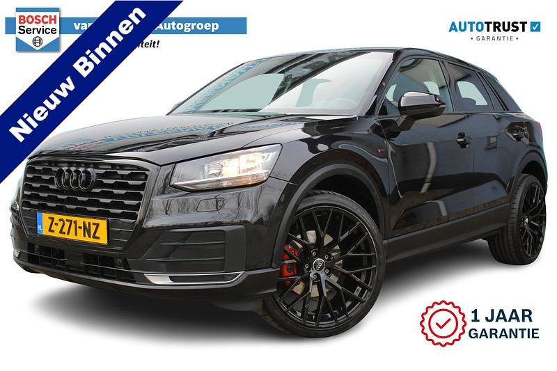 Zwart Occasion 2024 Audi Q2 Sport SUV | € 20.950 - Afbeelding 1/4