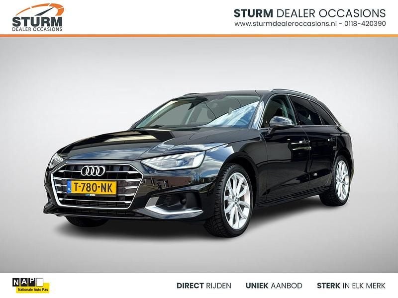 Zwart Gebruikt 2023 Audi A4 Advanced Stationwagen | € 35.939 (Eerlijke prijs) - Afbeelding 1/4