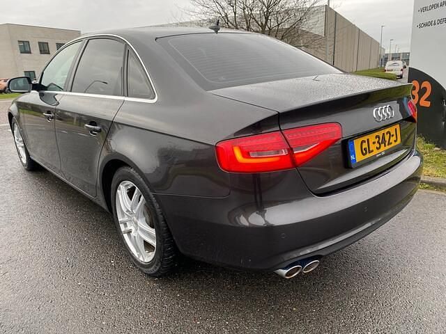 Occasion Audi A4 Comfort 136 PK (100 kW) 2015 Grijs Sedan