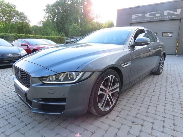 Occasion Jaguar XE Prestige 2019 Grijs Sedan