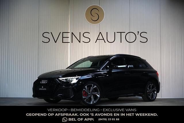 Zwart Gebruikt 2022 Audi A3 Sportback Competition Hatchback | € 30.945 (Super prijs) - Afbeelding 1/4