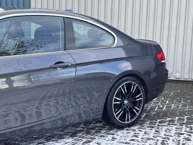 Occasion BMW 325 Executive 218 PK (160 kW) 2007 Grijs Coupé