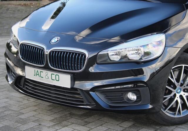 Occasion BMW 225 Active Tourer Executive 224 PK (164 kW) 2017 Zwart MPV