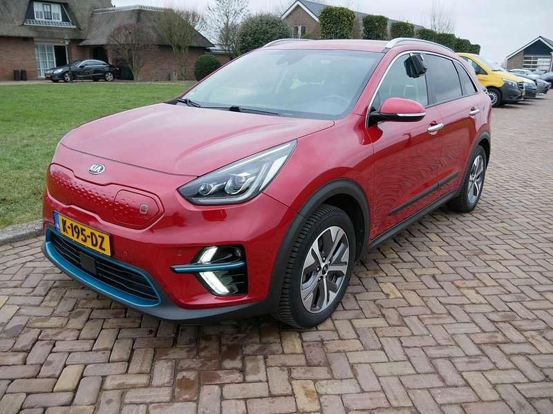 Occasion Kia e-Niro 150 kW (204 PK) 2020 Rood (metallic) SUV