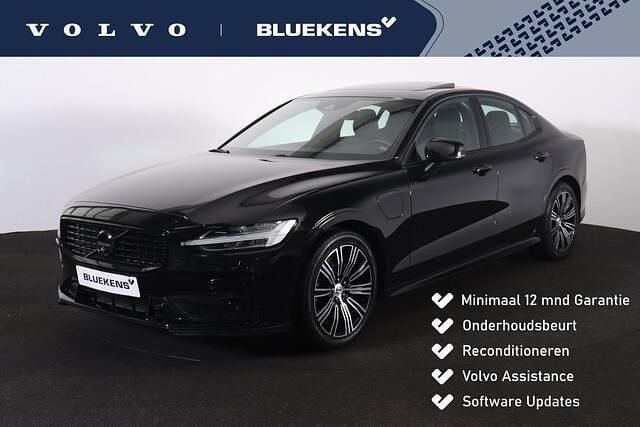 Zwart Gebruikt 2021 Volvo S60 R-Design Sedan | € 35.900 (Eerlijke prijs) - Afbeelding 1/4