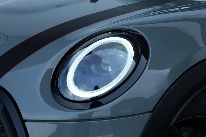 Occasion Mini Cooper S Comfort 178 PK (130 kW) 2022 Grijs Hatchback